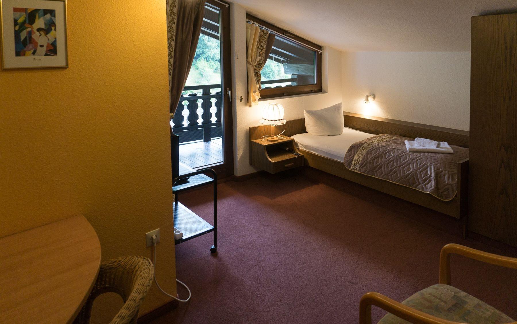 Kraehenbad Hotel Альпирсбах Экстерьер фото
